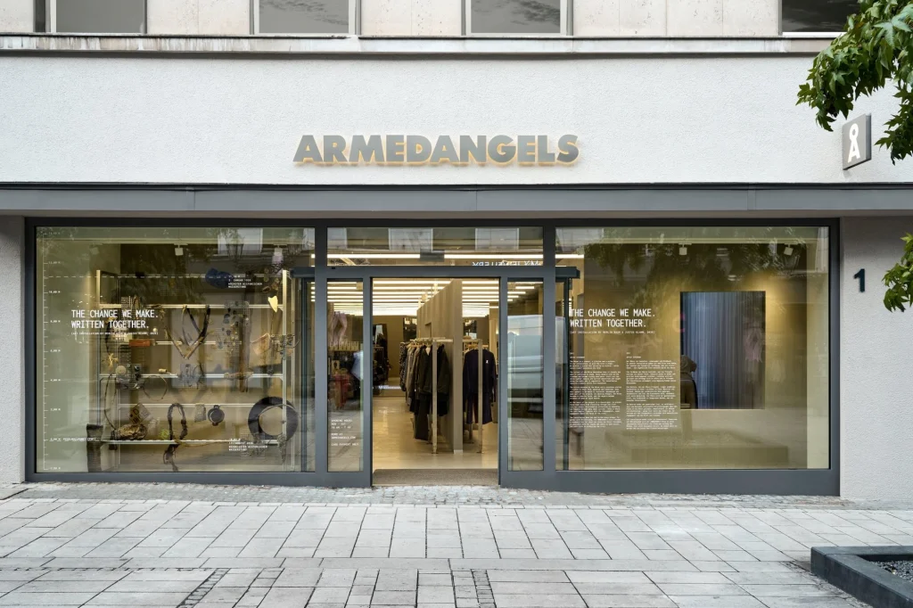 Armedangels eröffnet Store in Düsseldorf