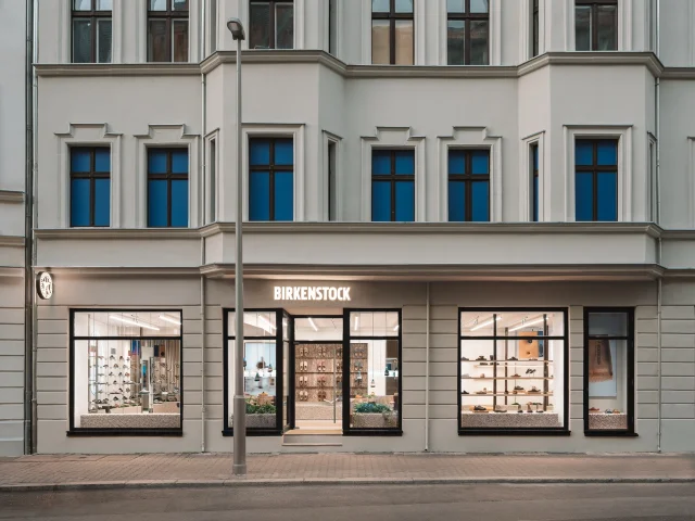 Berlin: Birkenstock eröffnet neuen Store in der Münzstraße