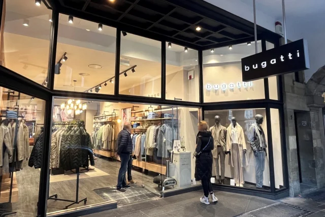 Bugatti eröffnet neuen Flagshipstore in Münster