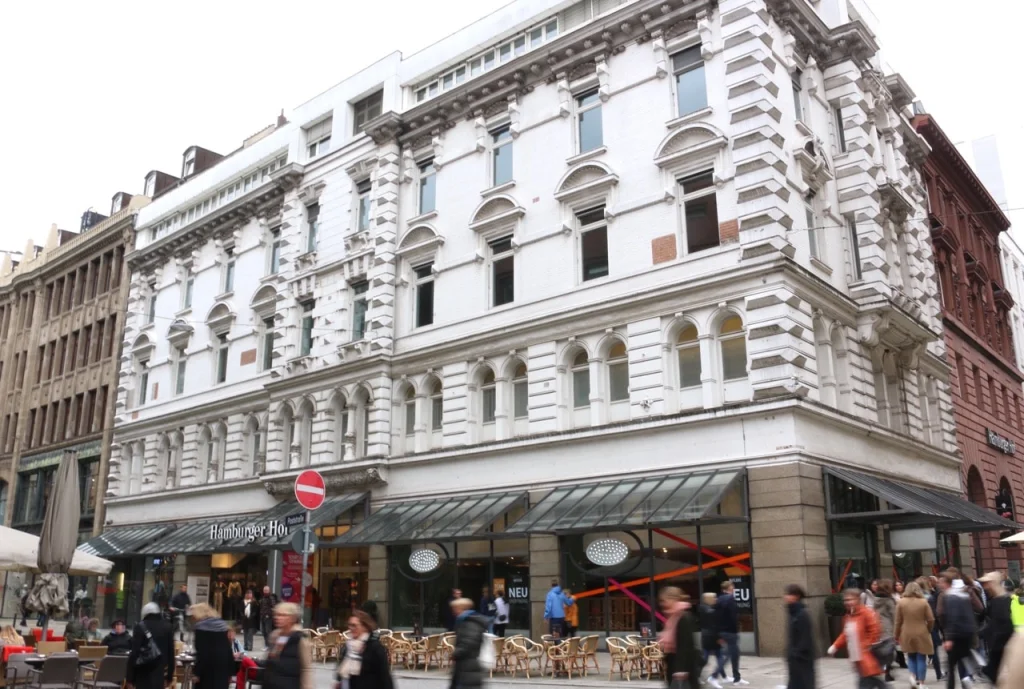 Butlers eröffnet in der Hamburger Poststraße