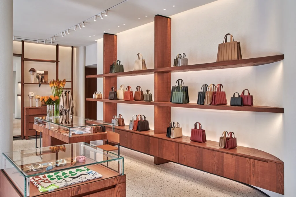 Max Mara eröffnet mit neuem Retail-Konzept in München